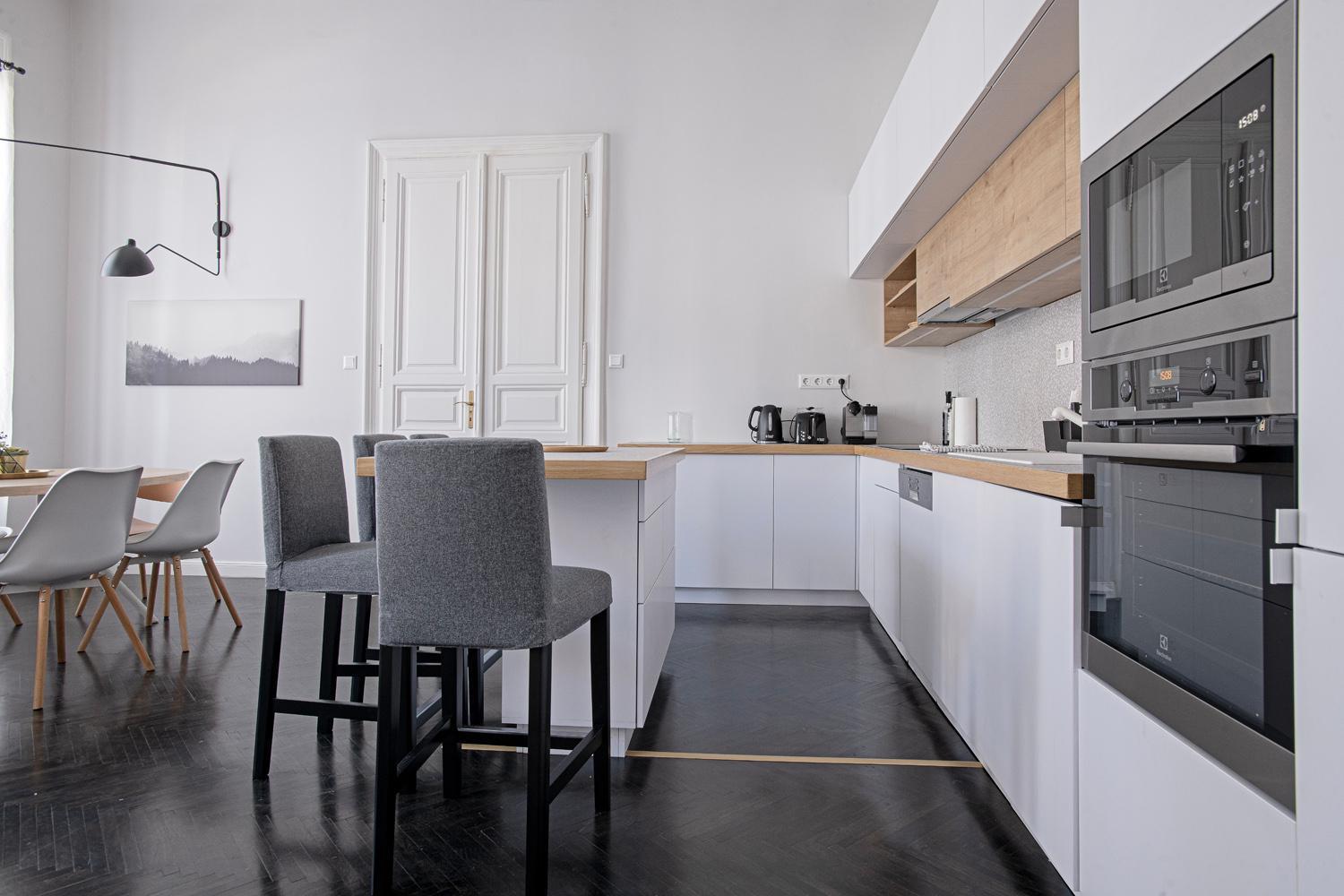 City Center Industrial Residence Boedapest Buitenkant foto
